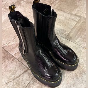 Dr Martens Max quad chelsea boots in distressed black patent- NEW, size 10 US